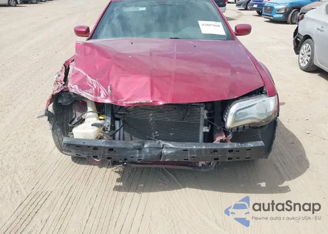 2012 Chrysler 300 из США, поврежденный, VIN 2C3CCAAG4CH133046